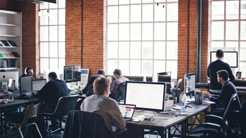 Как выбрать веб-студию в Вёшках по кейсам